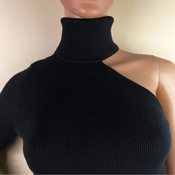 NEW BARDOT REVOLVE BLACK ONE-SHOULDER RIBBED TOP - Picture 3 of 5